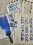 Load image into Gallery viewer, Lino Cutting Workshop