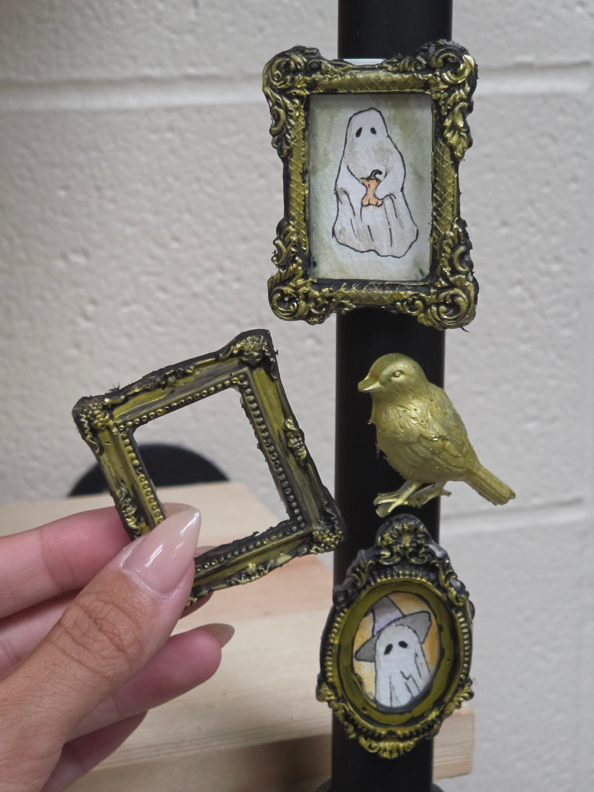 Meet and Make - Watercolor Ghost Magnets