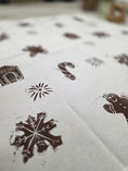 Load image into Gallery viewer, Holiday Lino Cutting Workshop
