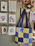 Load image into Gallery viewer, Patchwork Totebag Sewing Workshop
