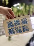 Load image into Gallery viewer, Lino Cutting (Pencil Bags) Workshop
